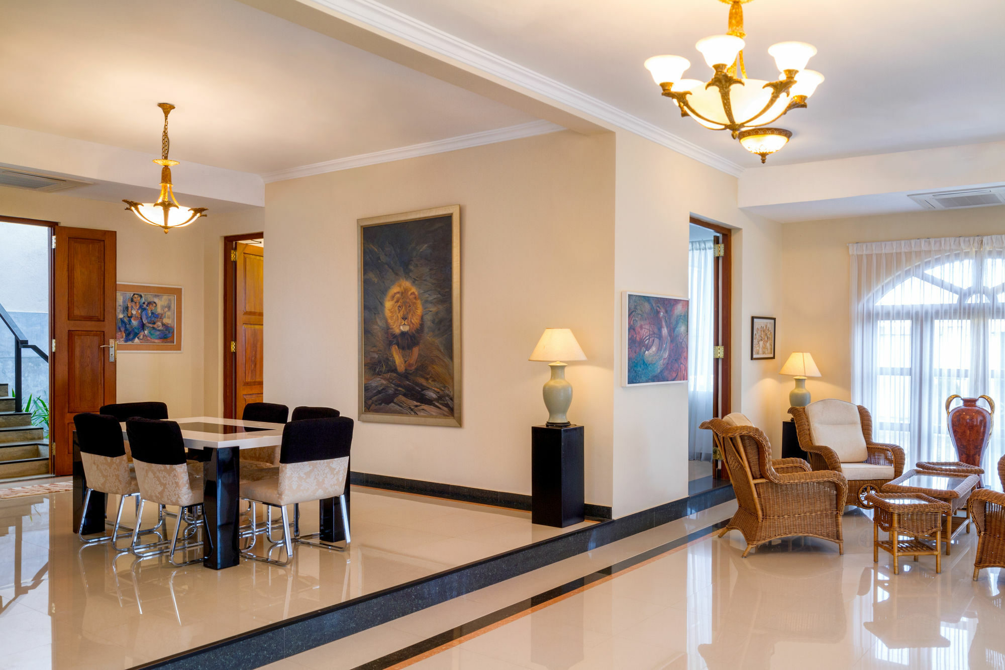 폭스 칸디 바이 폭스 리조트 캔디 외부 사진 Interior of the residence